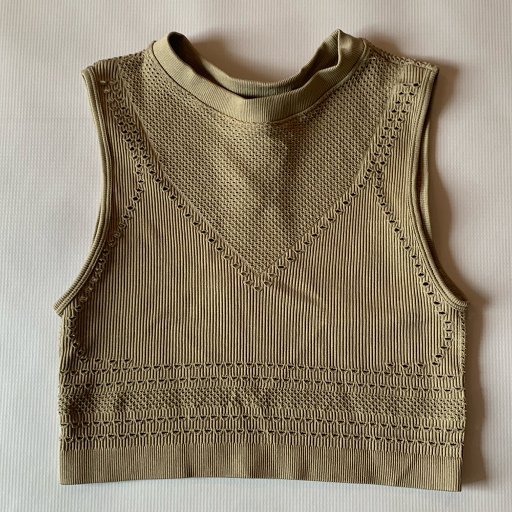 Forever 21 knit top NWT